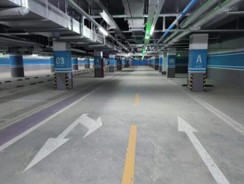 停車位劃線，輕松創(chuàng)造規(guī)整有序的停車場——秘訣揭曉！